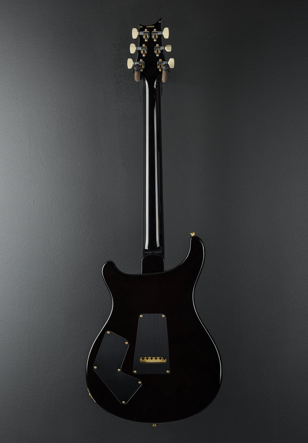 Modern Eagle V 10 Top - Black Gold Wraparound Burst