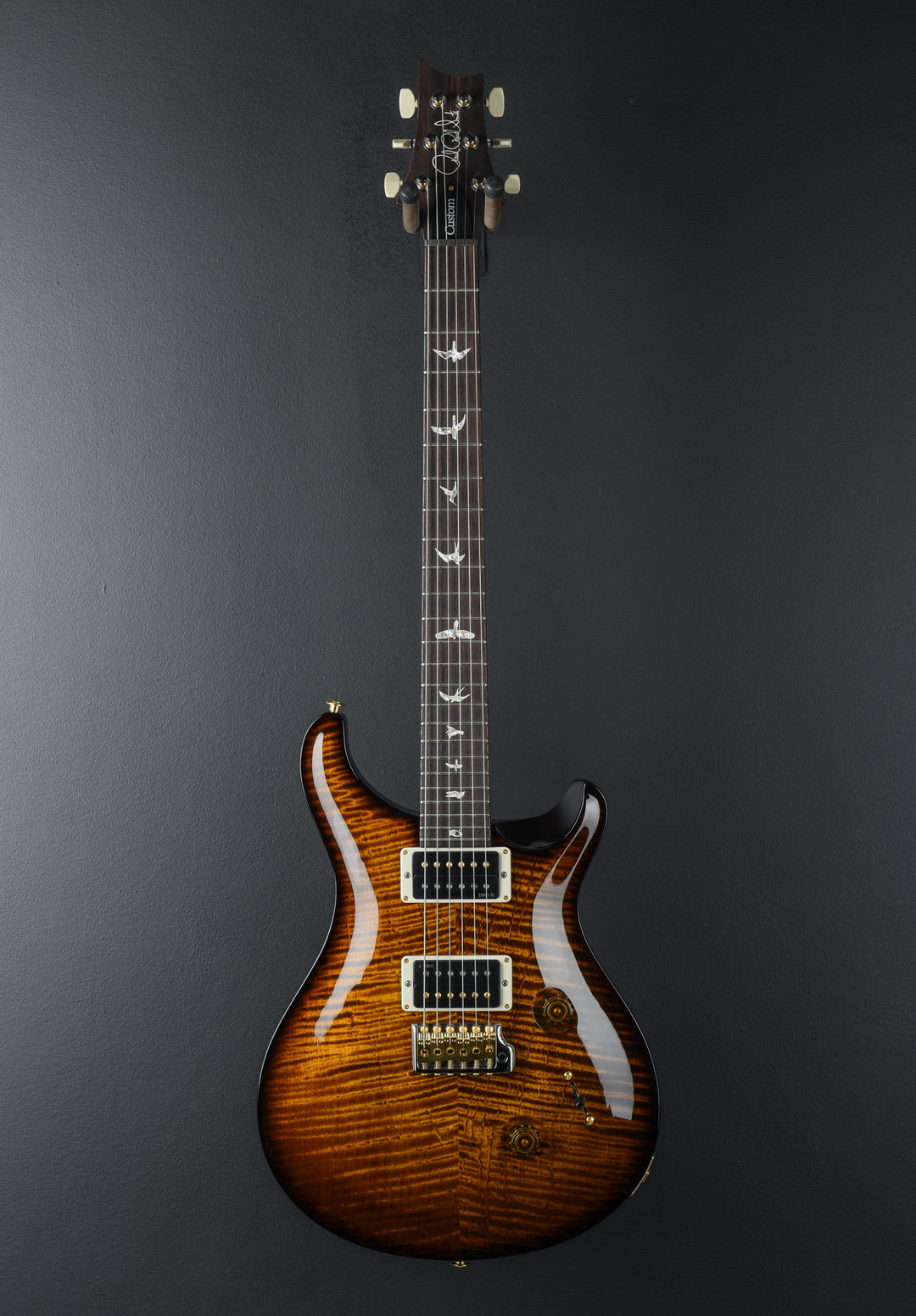 Custom 24 10 Top - Black Gold Wraparound Burst