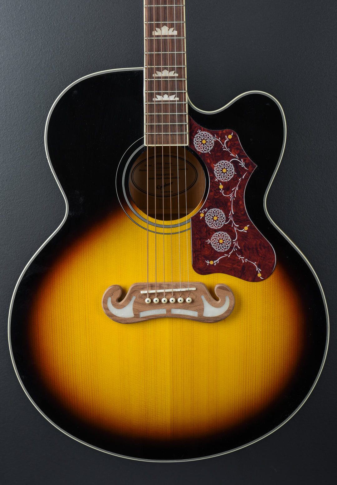 J-200EC Studio &