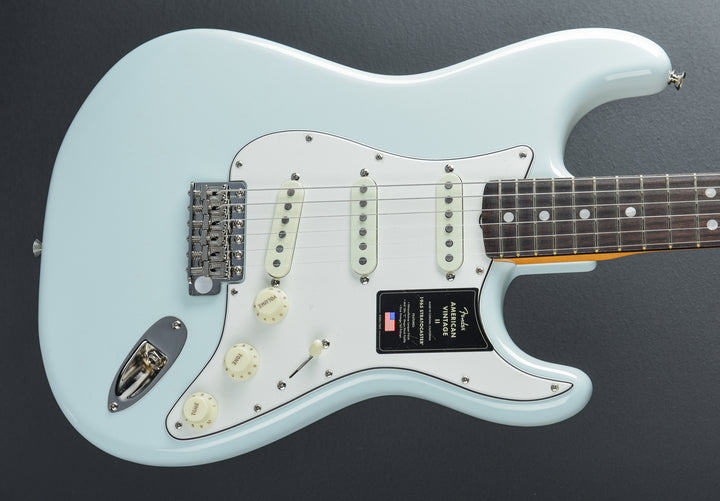 American Vintage II 1965 Stratocaster - Sonic Blue