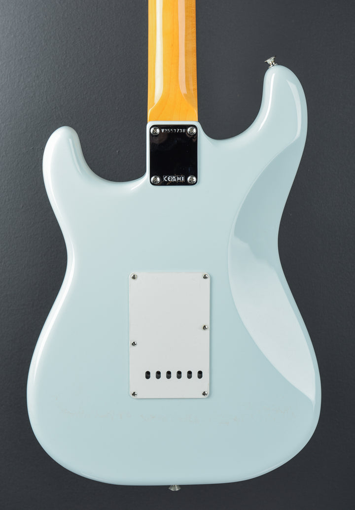 American Vintage II 1965 Stratocaster - Sonic Blue