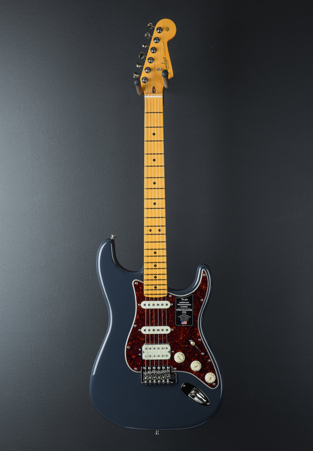 American Professional Classic Stratocaster HSS - Faded Black