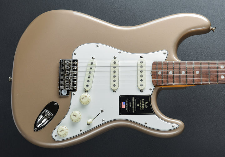 American Vintage II 1965 Stratocaster - Shoreline Gold
