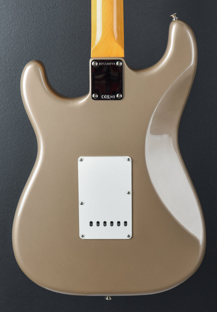 American Vintage II 1965 Stratocaster - Shoreline Gold