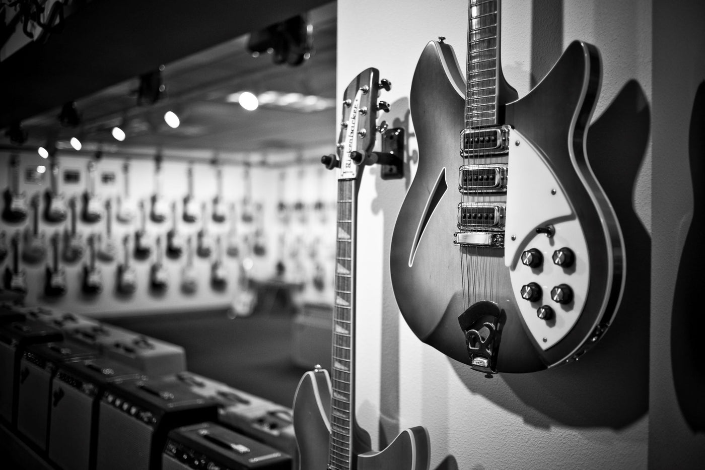 The guitar shop online discount