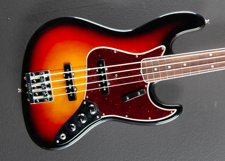 Used American Vintage II '66 Jazz Bass '22