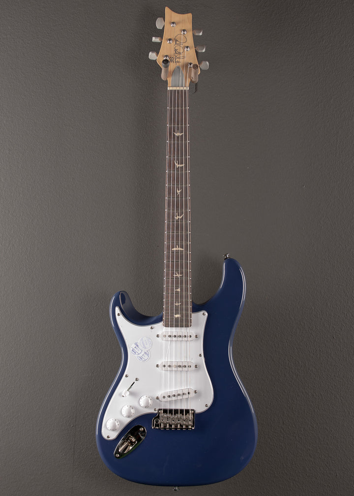 SE Silver Sky Left Hand '25