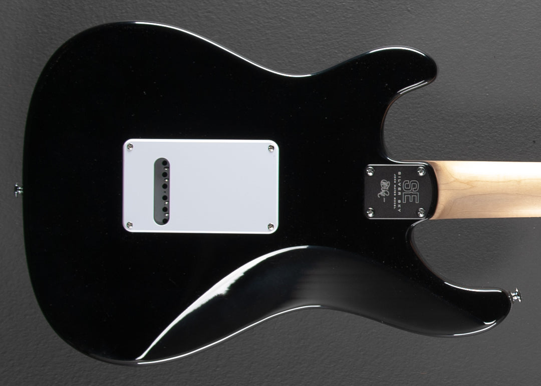 SE Silver Sky w/Rosewood '23