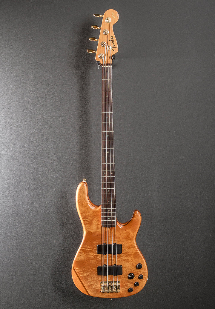 Used American Deluxe Zone Bass '02