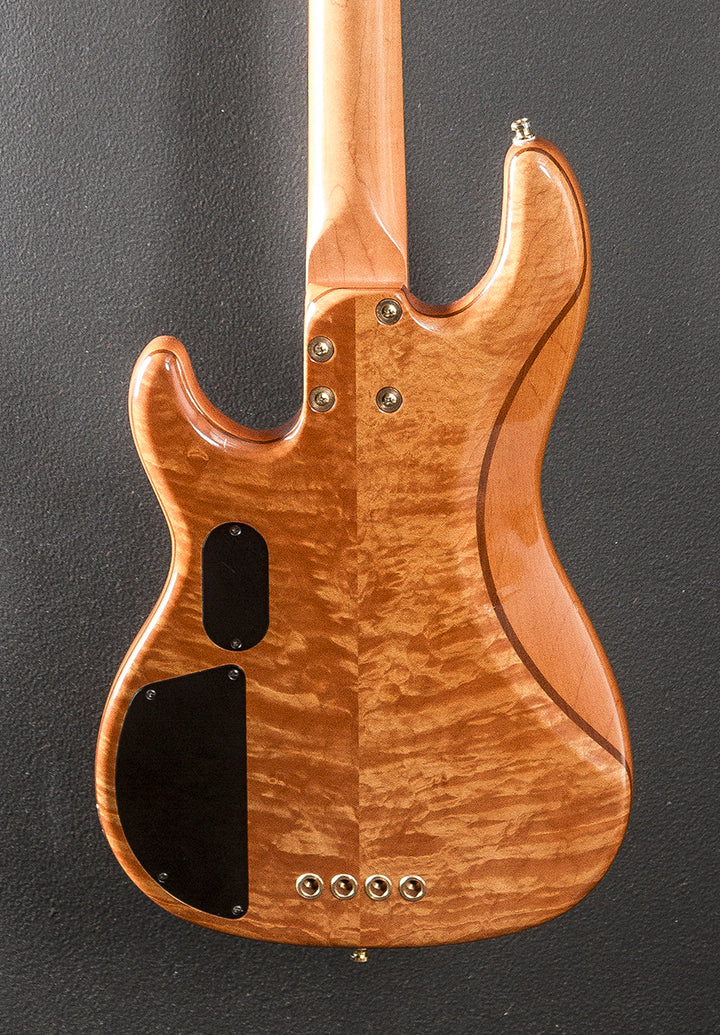 Used American Deluxe Zone Bass '02