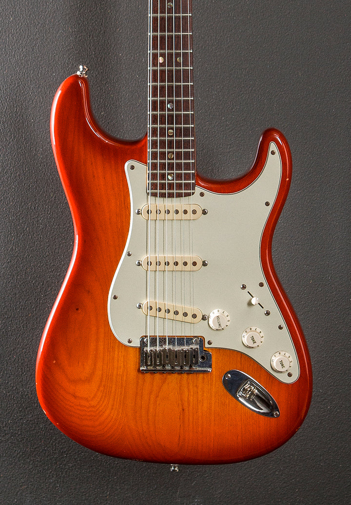 Used American Deluxe Strat '02