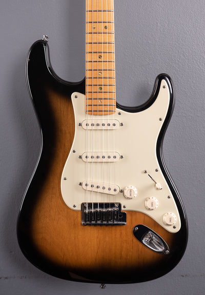 American Deluxe V Neck Stratocaster '04