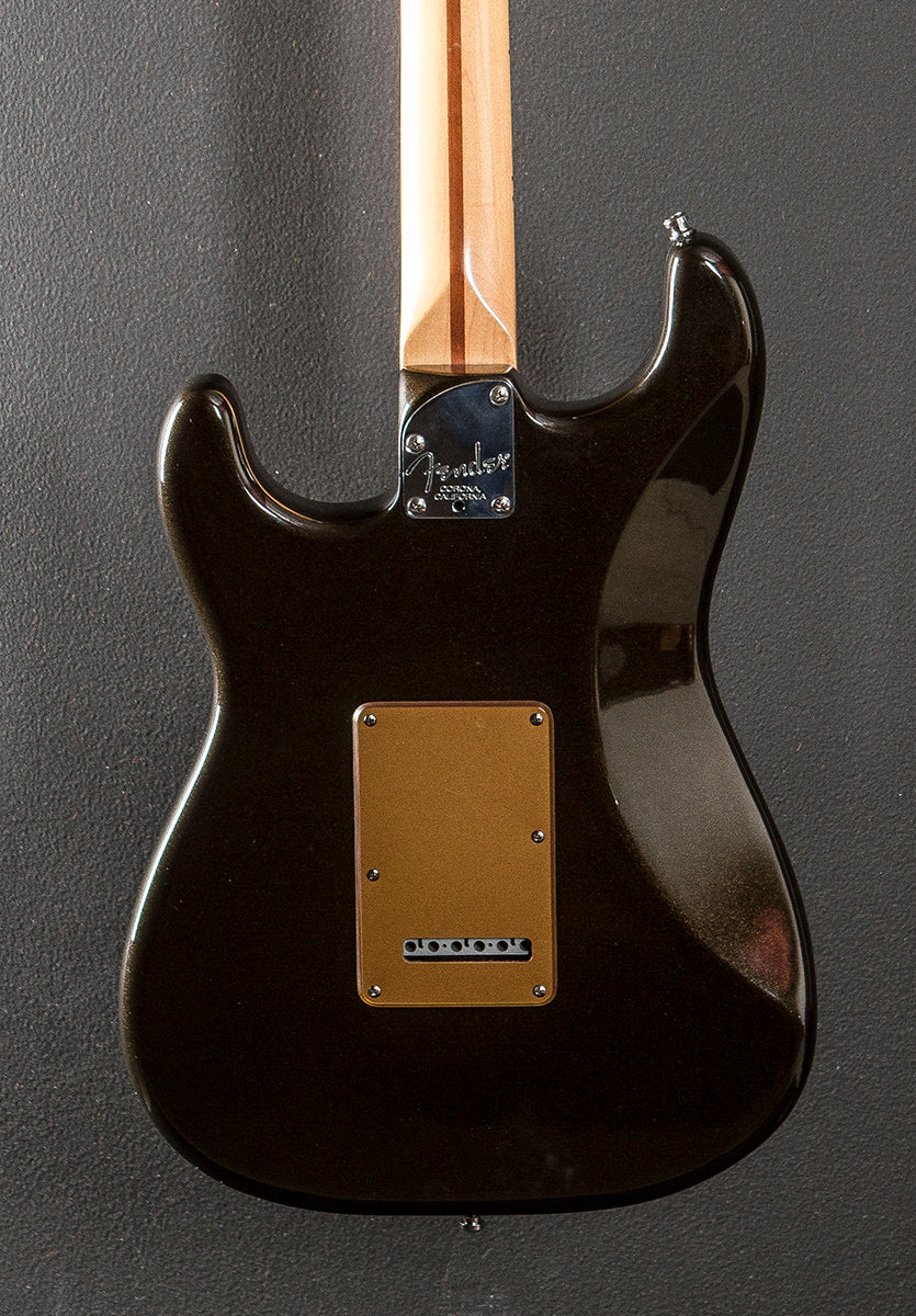 Used American Deluxe HSS Strat '06
