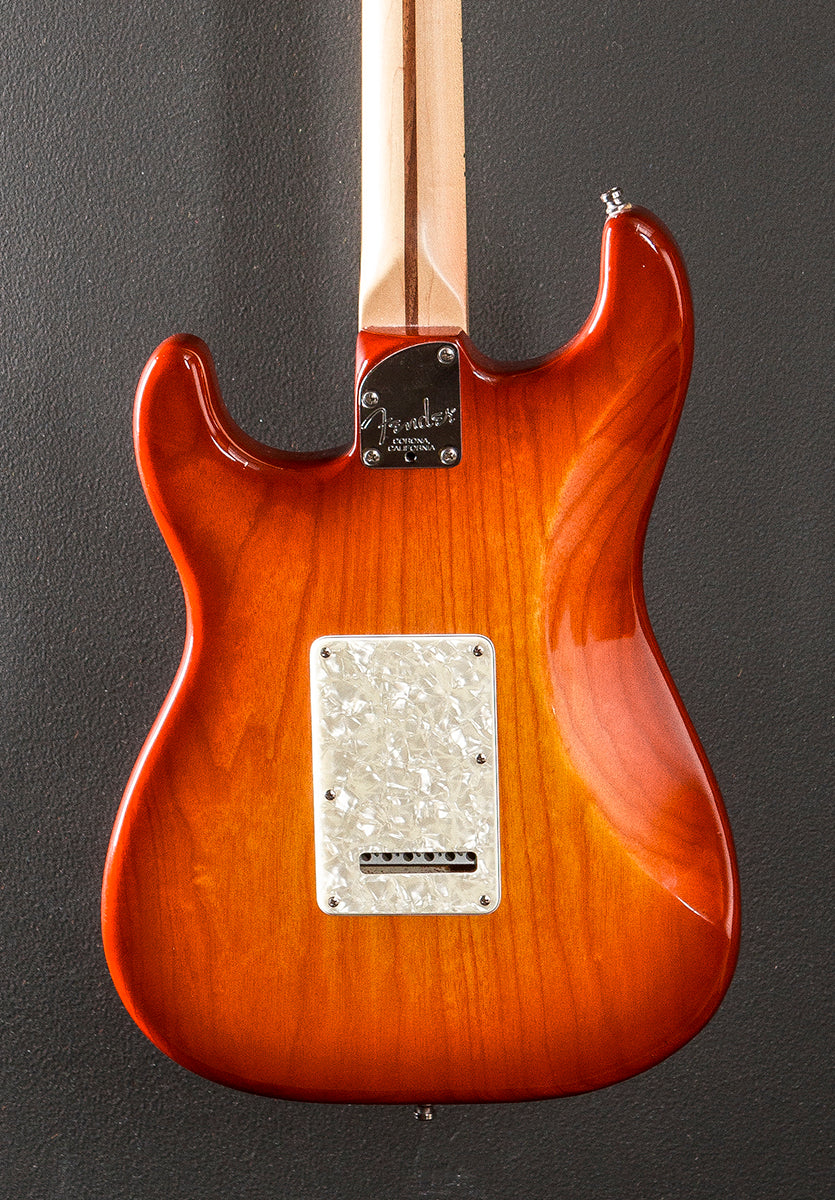 Used American Deluxe Strat '06