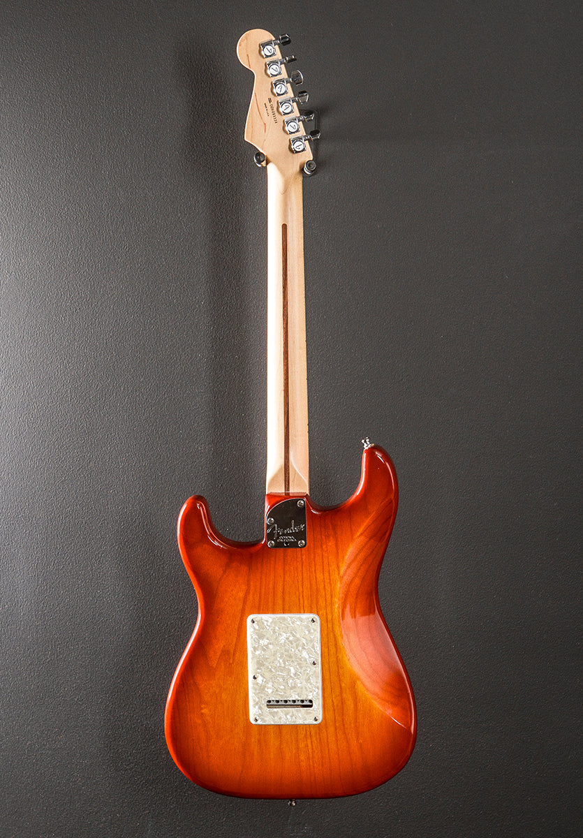 Used American Deluxe Strat '06