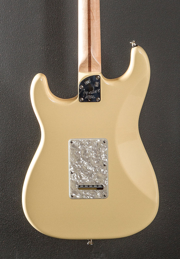 Used American Deluxe Strat '09
