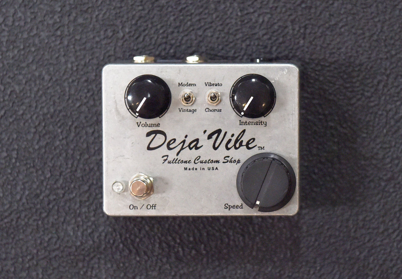 Custom Shop Deja Vibe, Recent