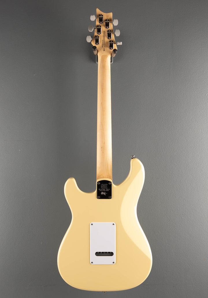 SE Silver Sky Rosewood '22