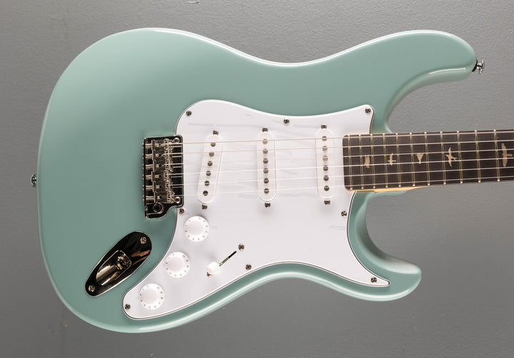 SE Silver Sky w/Rosewood, '22