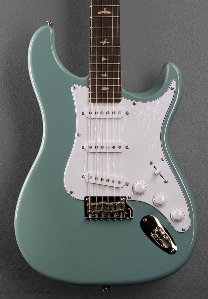 SE Silver Sky w/Rosewood, '22