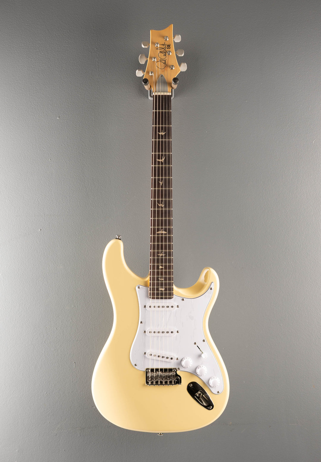 SE Silver Sky Rosewood '22