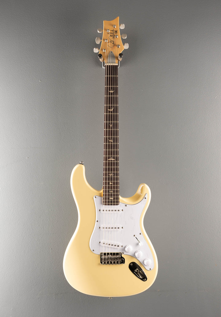 SE Silver Sky Rosewood '22