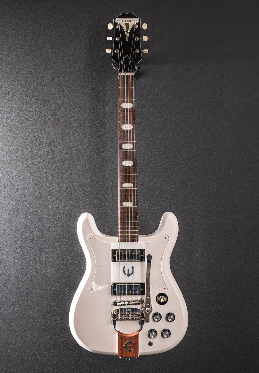 Crestwood Custom - Polaris White