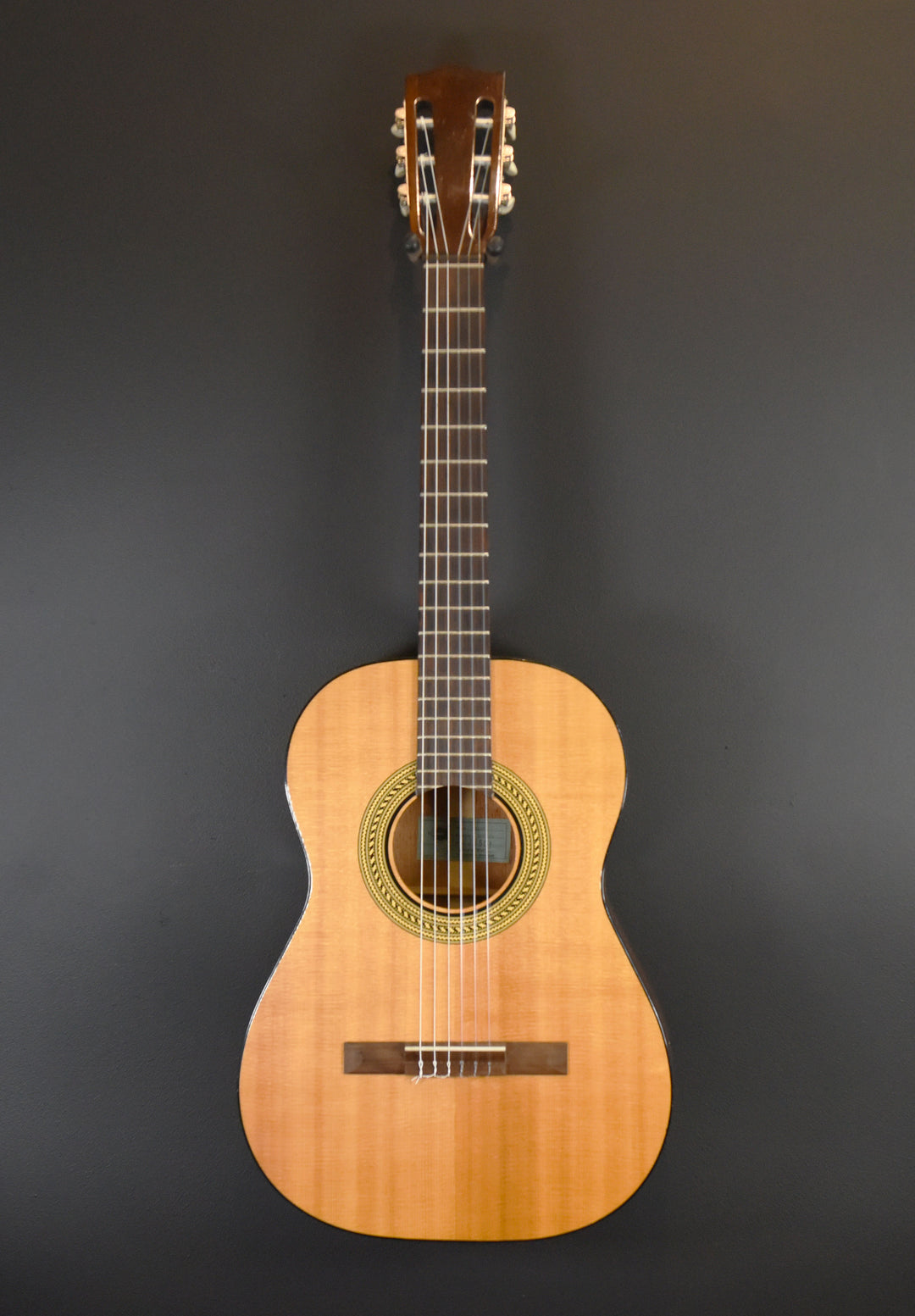 EC100 Seville Classical, '64