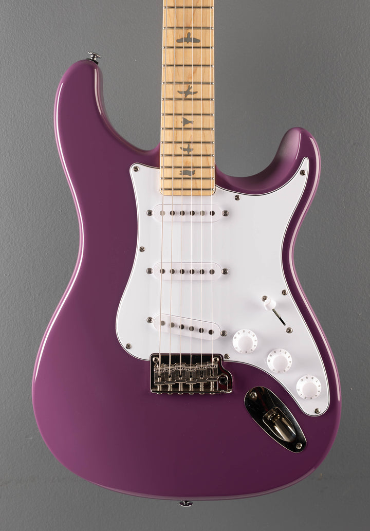 SE Silver Sky w/Maple, '23