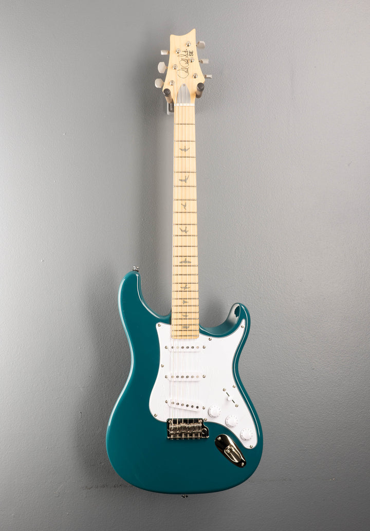 SE Silver Sky w/Maple '23