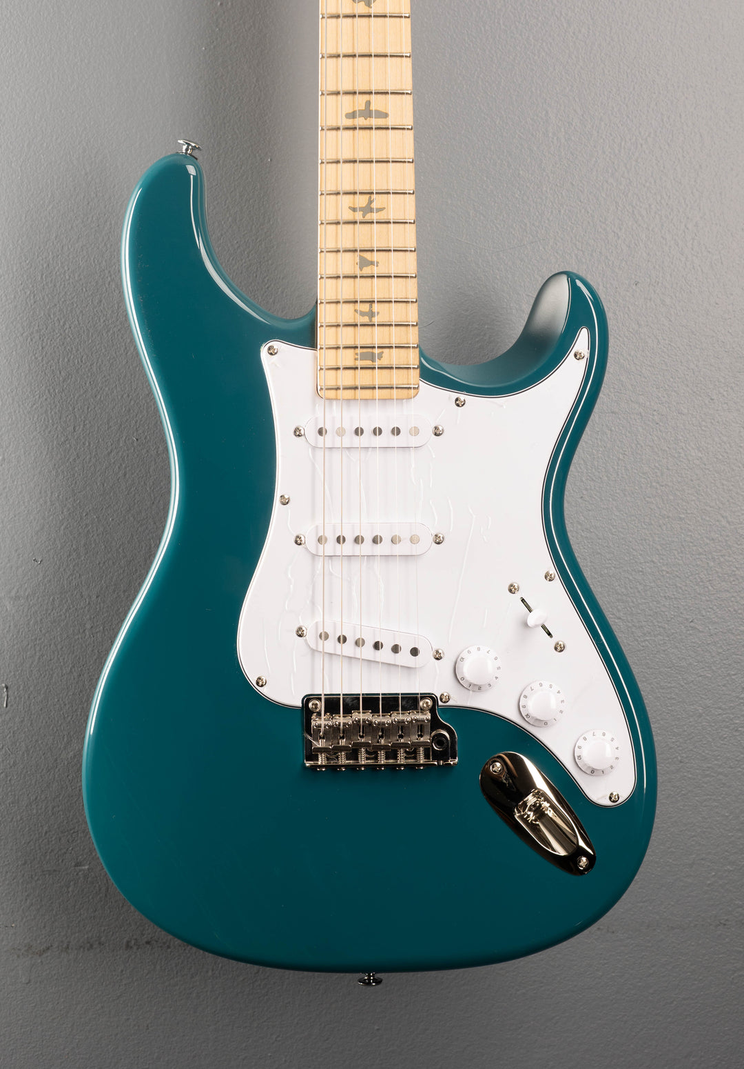 SE Silver Sky w/Maple '23