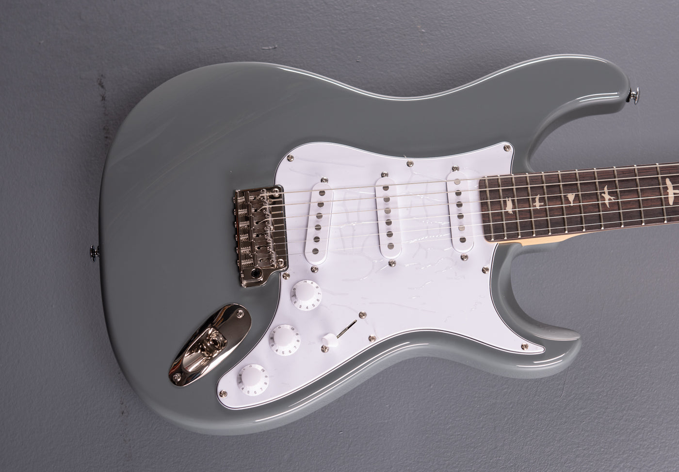 SE Silver Sky Rosewood - Storm Gray
