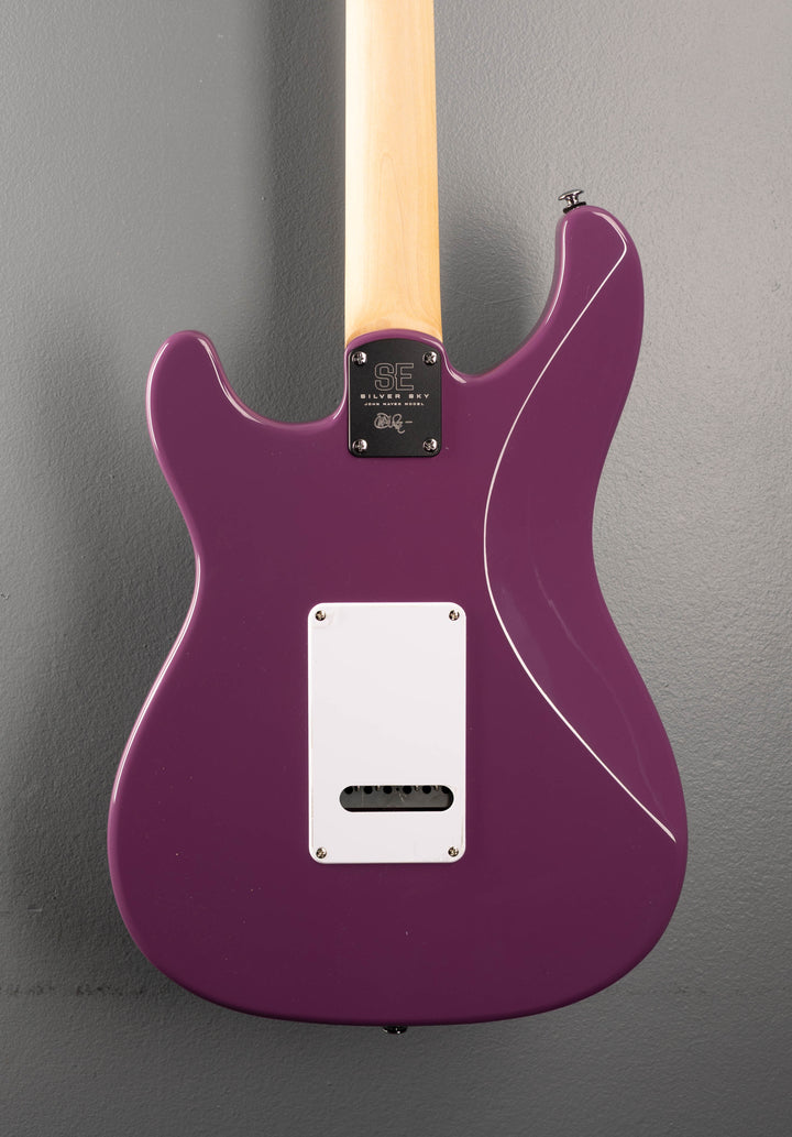 SE Silver Sky w/Maple '23