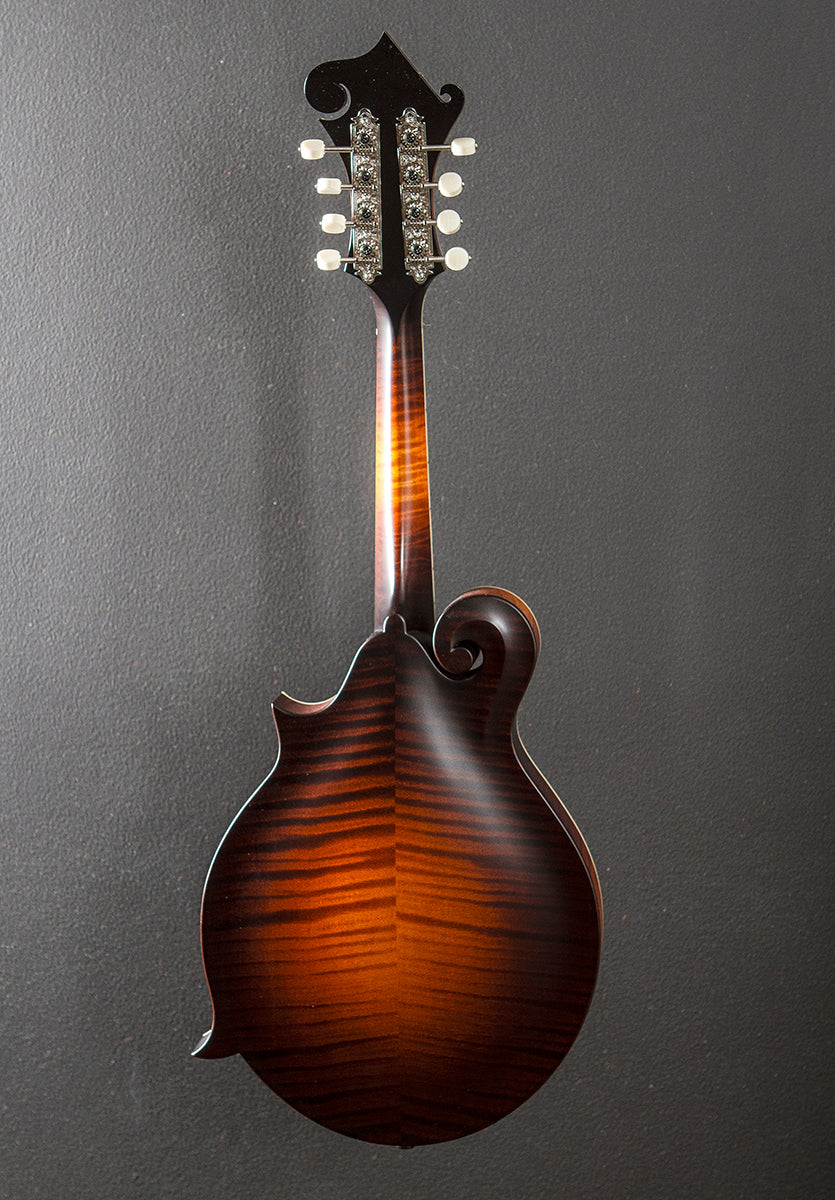 MF Deluxe Mandolin - Number 2316 – Dave's Guitar Shop