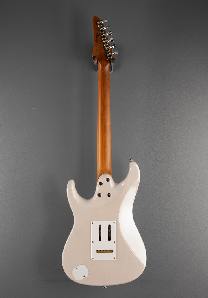 Prestige AZ2204N - Antique White Blonde
