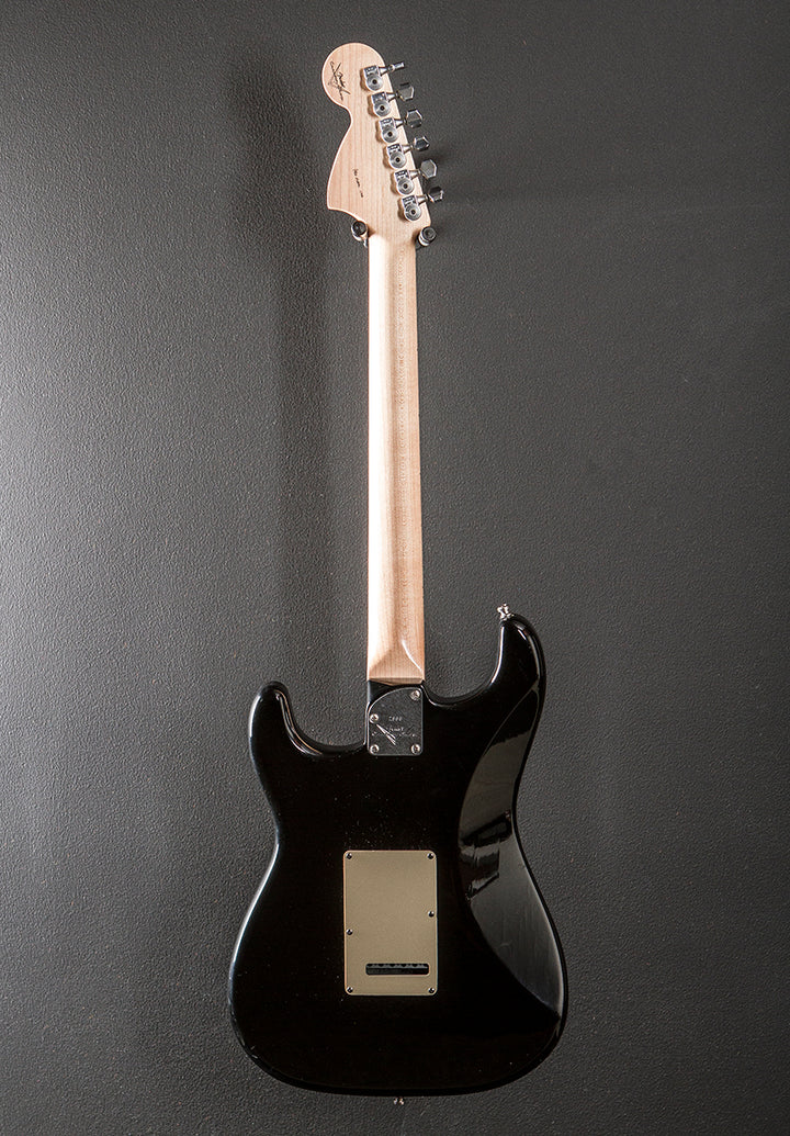 Used Custom Pro Strat '05