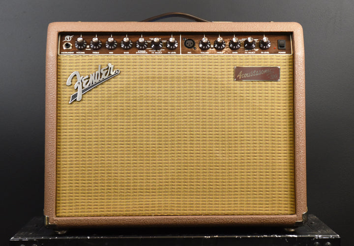 USED Acoustasonic 30 DSP Combo, Recent