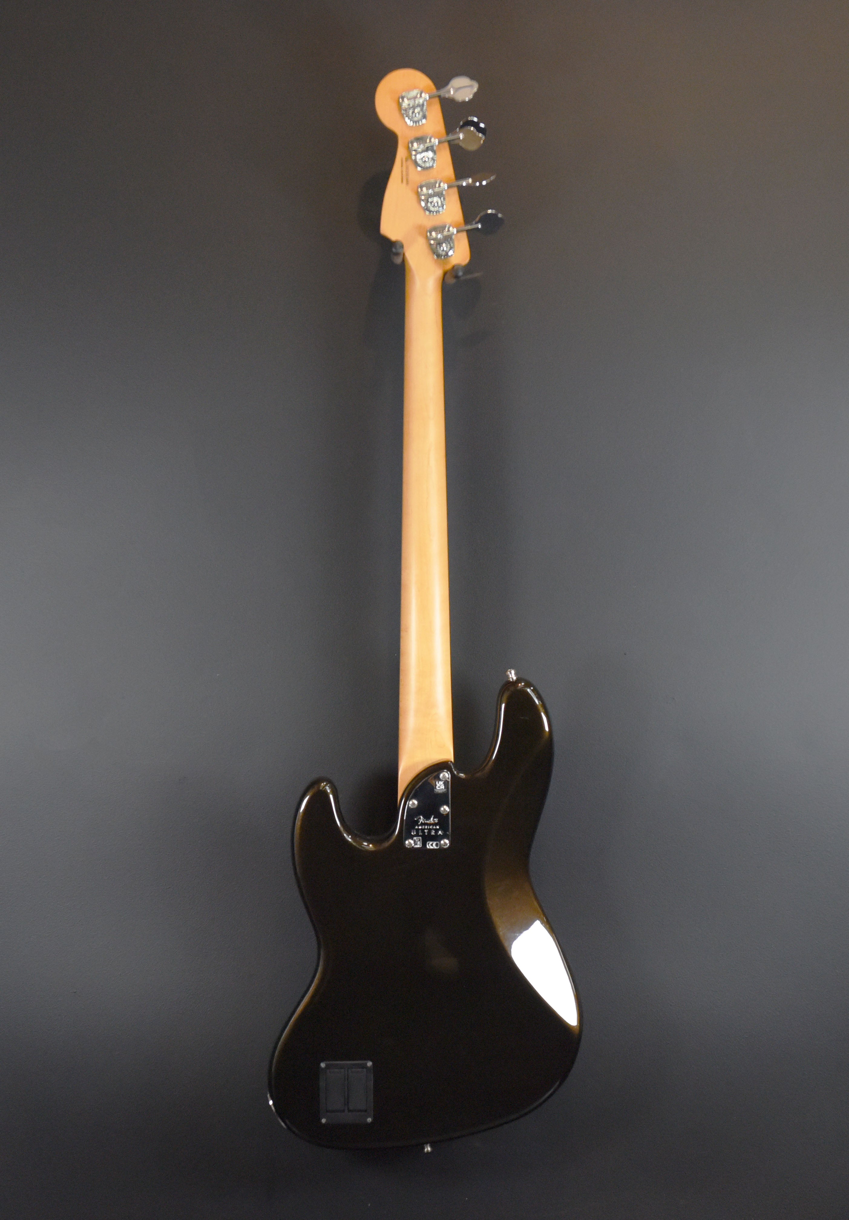 USED American Ultra Jazz Bass '22 – Dave's Guitar Shop