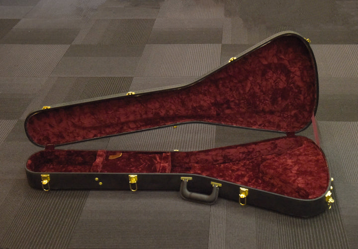 Custom Shop Flying V Case, Recent