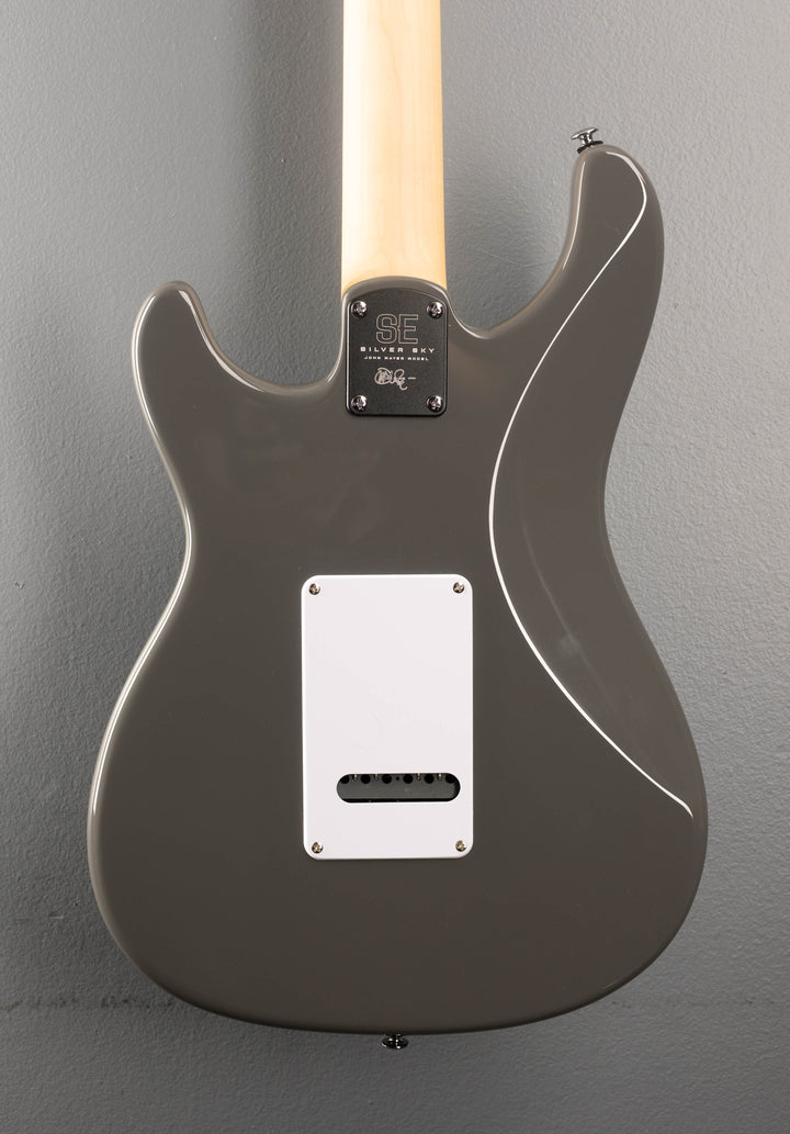 SE Silver Sky w/Maple '24