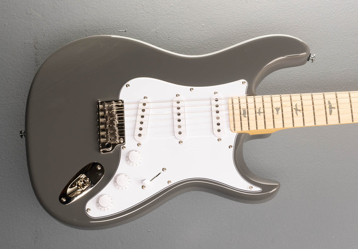 SE Silver Sky w/Maple '24