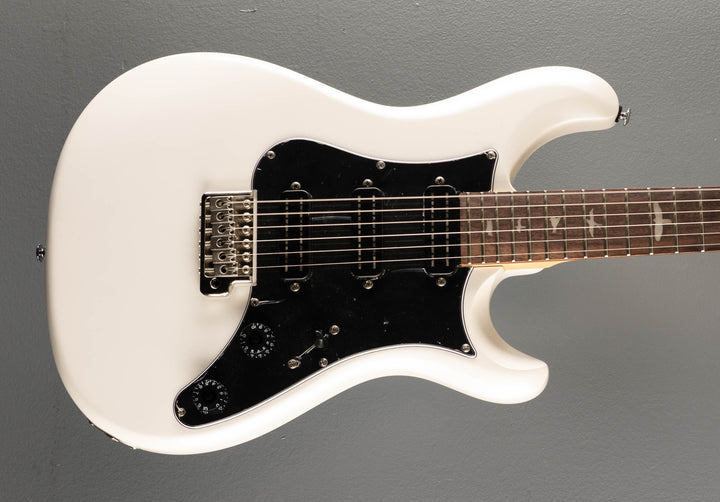 SE NF3 Rosewood, '24