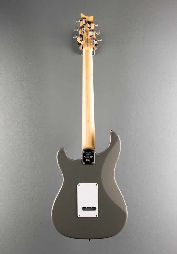 SE Silver Sky w/Maple, '24