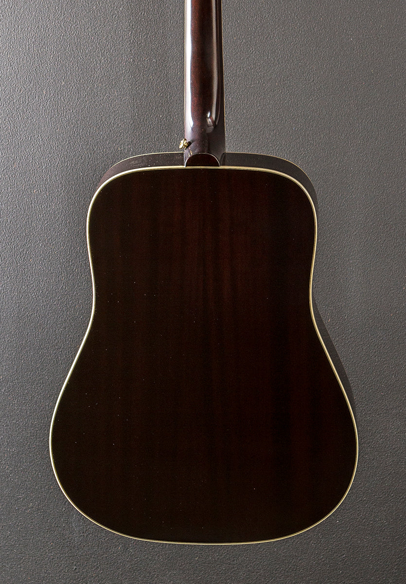 "Inspired by Gibson" Hummingbird - Aged Gloss Antique Natural