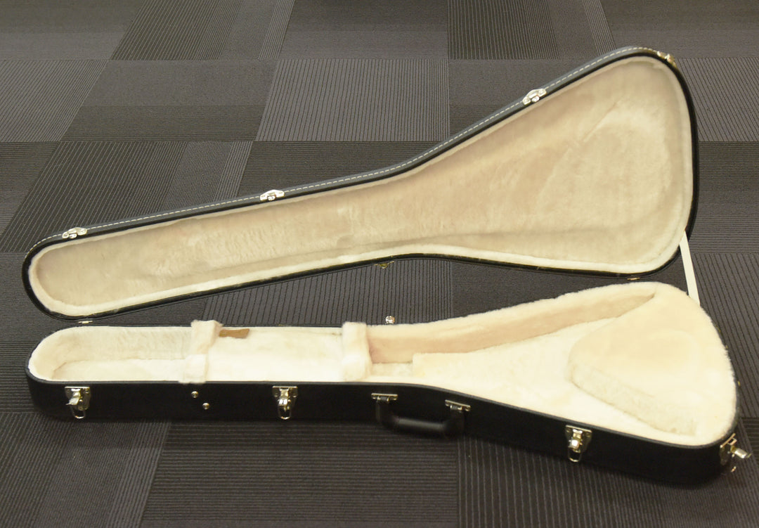 Flying V Case - Black, Recent