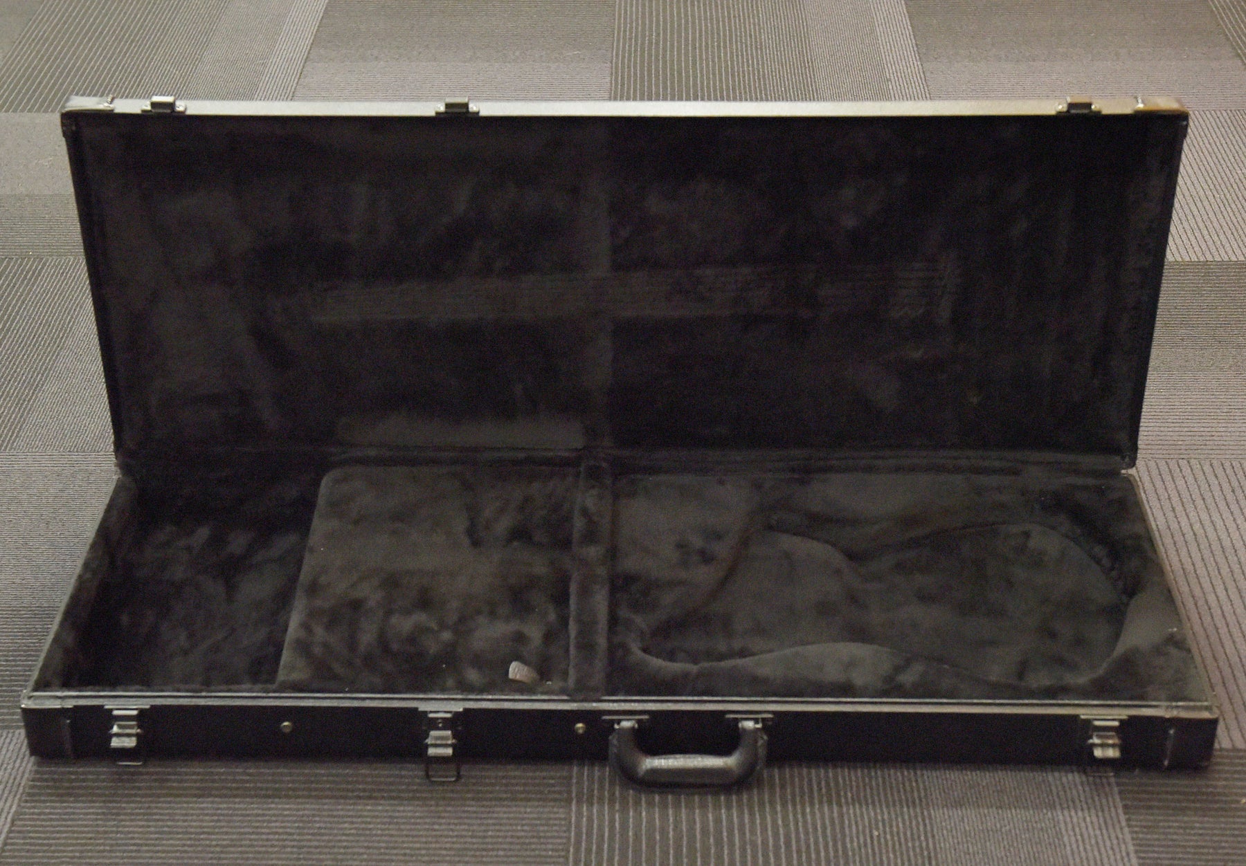 Victory Computer Case Victory Reissue Case - Black, Recent – Dave's Guitar Shop