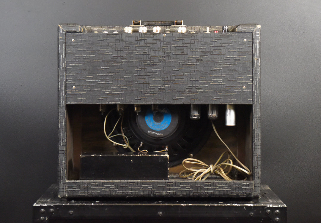 6152 Compact Tremolo-Reverb Amp, '67