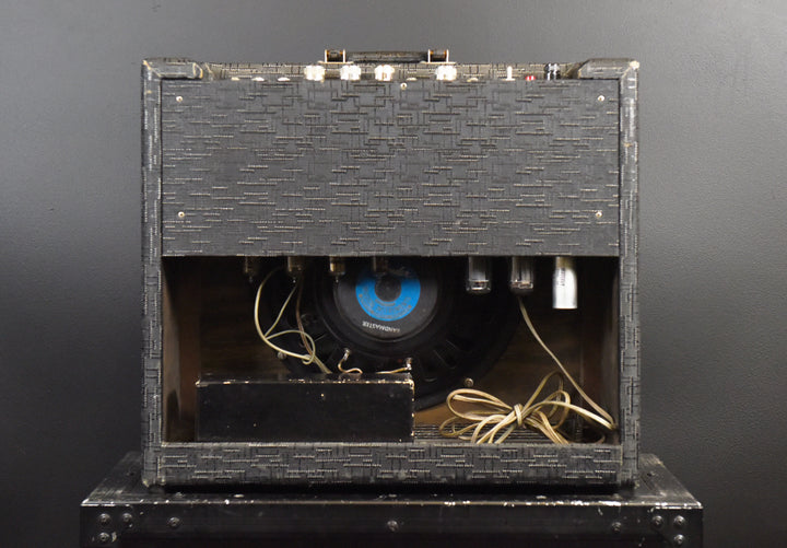 6152 Compact Tremolo-Reverb Amp, '67
