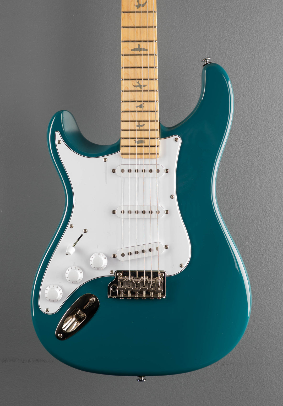 SE Silver Sky w/Maple "Lefty", &