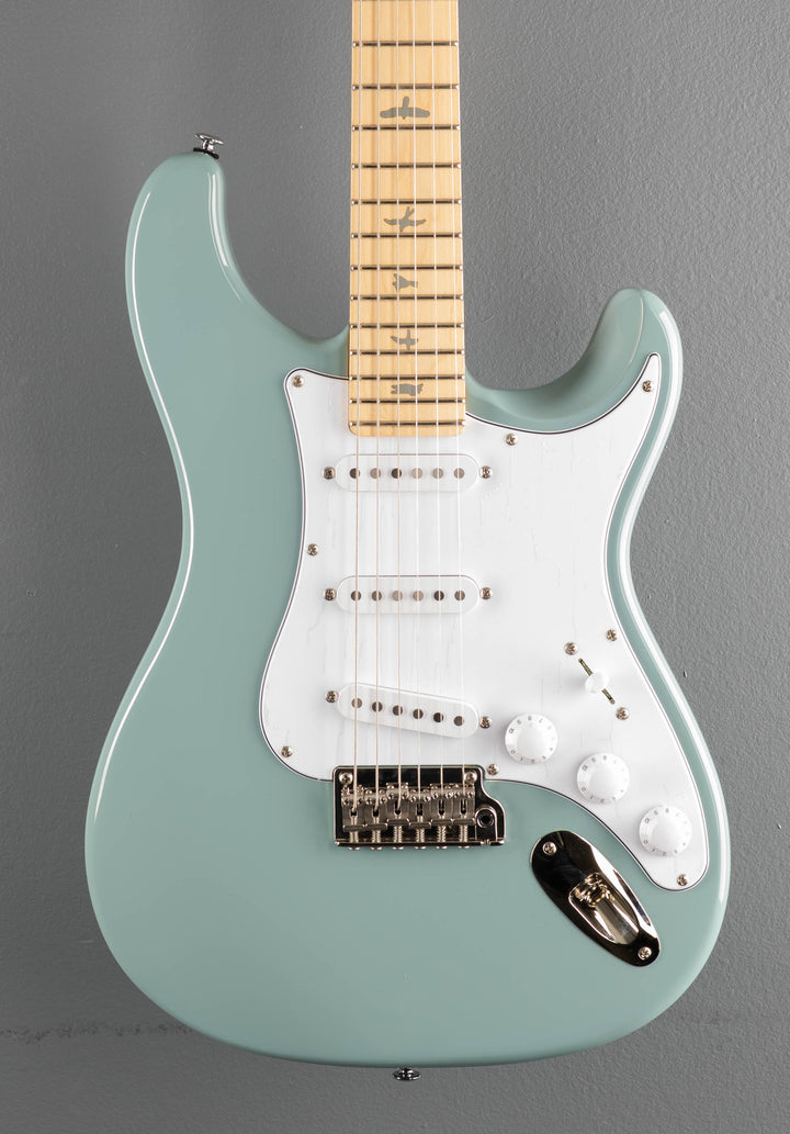SE Silver Sky w/Maple, &